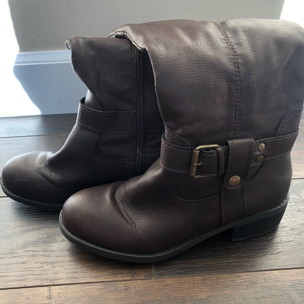 Like new tall brown dress boots.